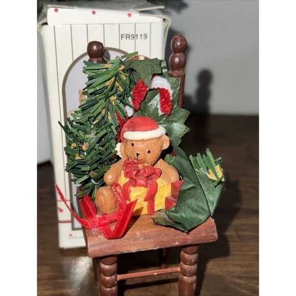VINTAGE 1990 CHRISTMAS ORNAMENT  BEAR IN CHAIR  4 IN. TALL - Picture 2 of 6